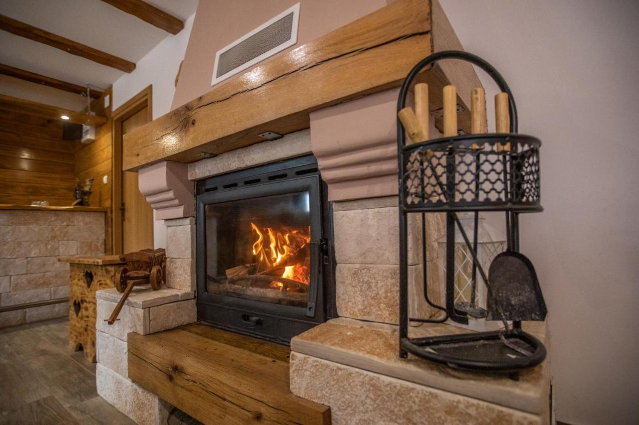 Apartmani Lara Modrus-Kuca Za Odmor Екстериор снимка