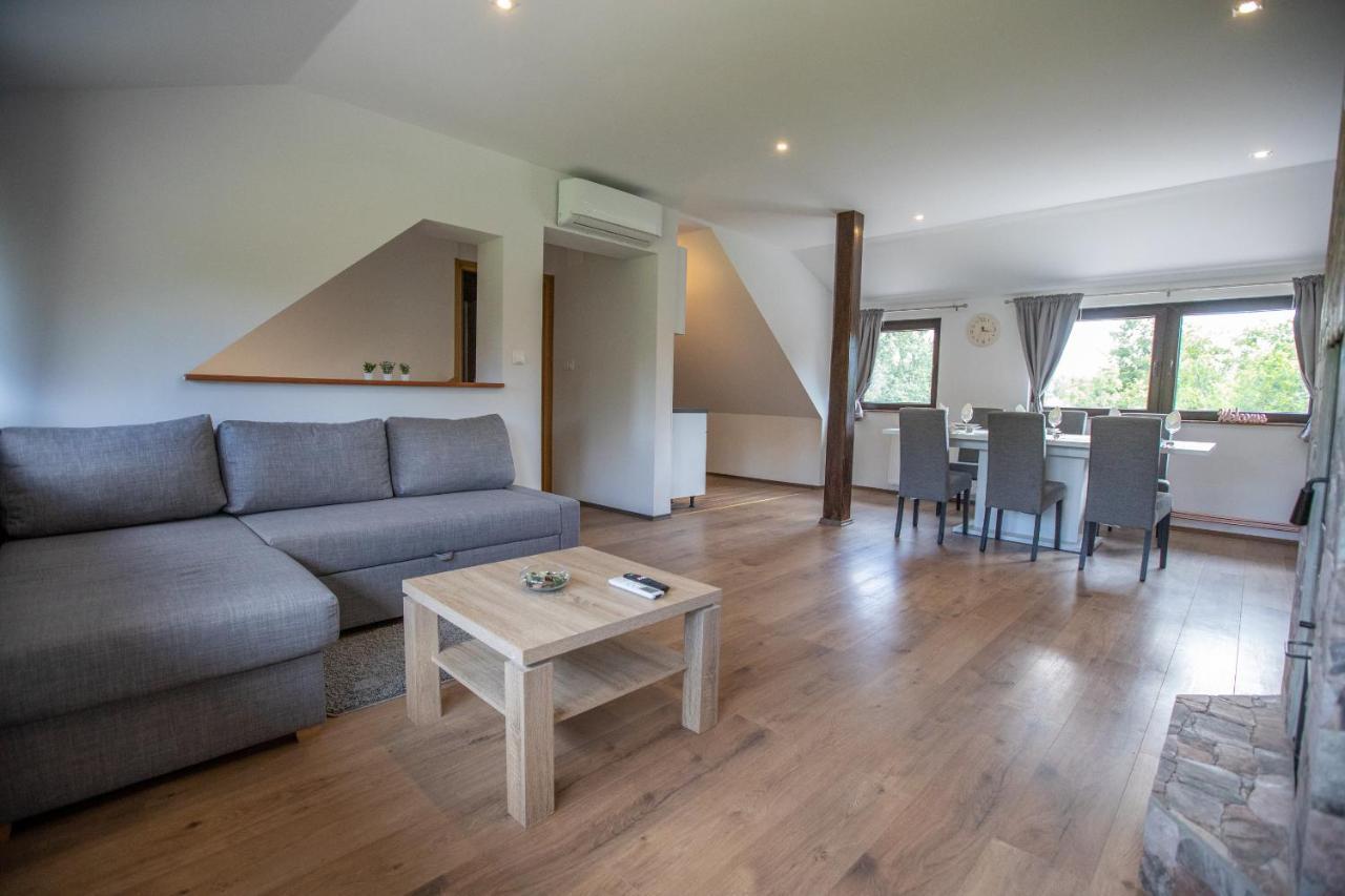 Apartmani Lara Modrus-Kuca Za Odmor Екстериор снимка
